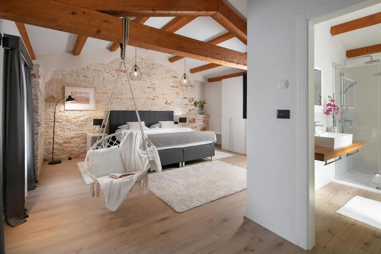 Villa House Noe- With Hot Tub Bale